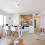 Lägenhet La Madrague By Interhome *