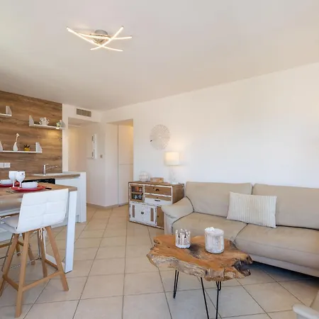Apartment La Madrague By Interhome Sainte-Maxime