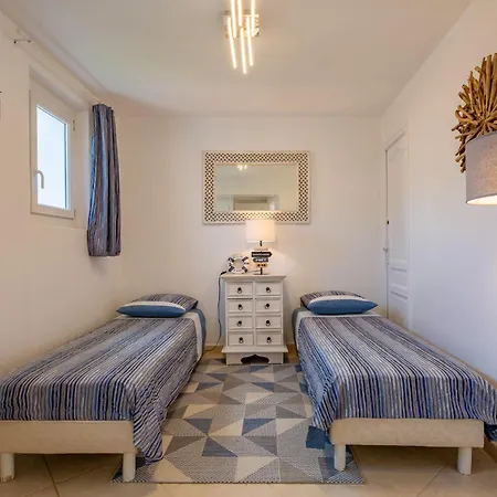 La Madrague By Interhome