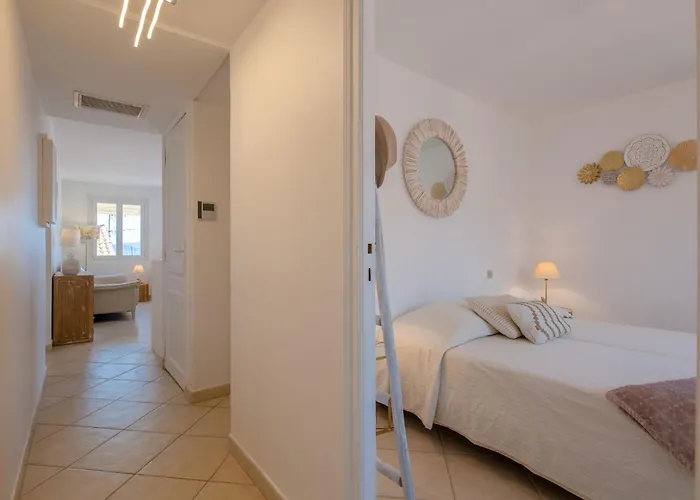 La Madrague By Interhome